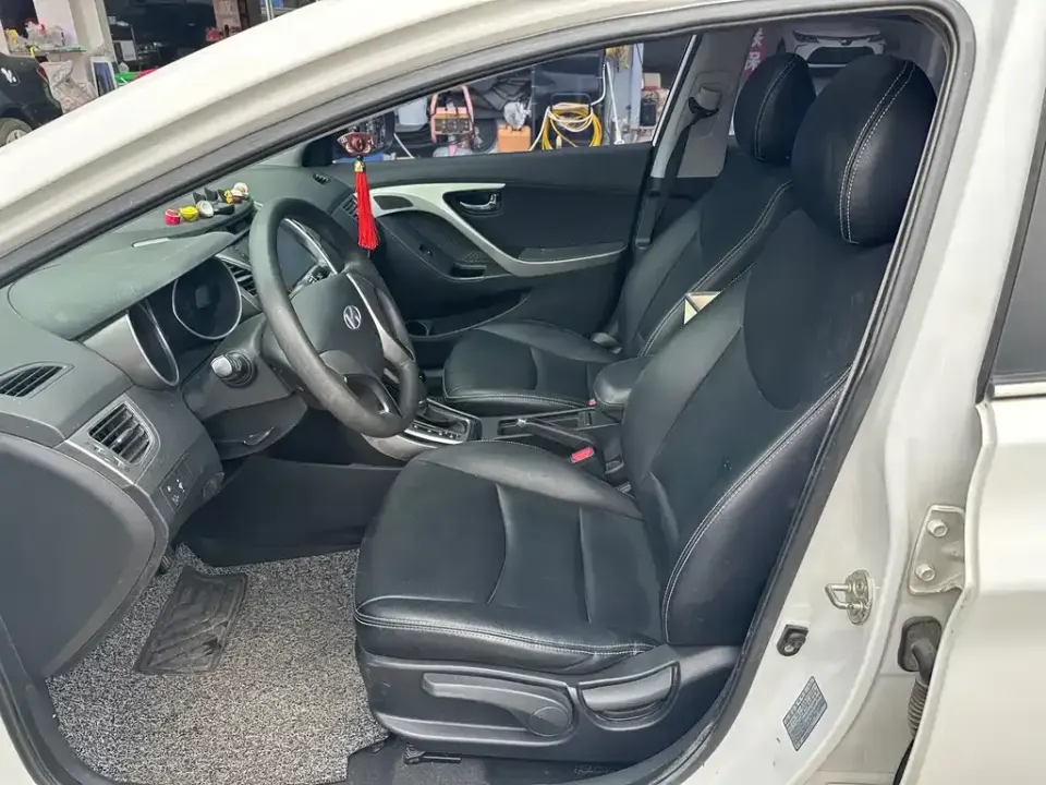 Hyundai Elantra Langdong