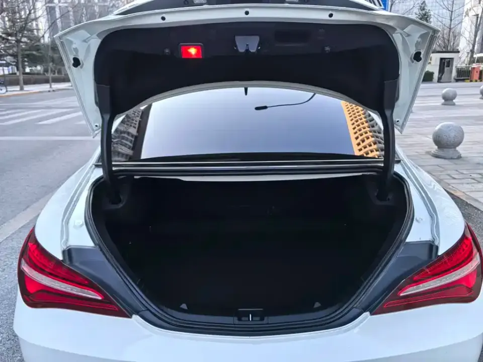 Mercedes-Benz CLA (Import)