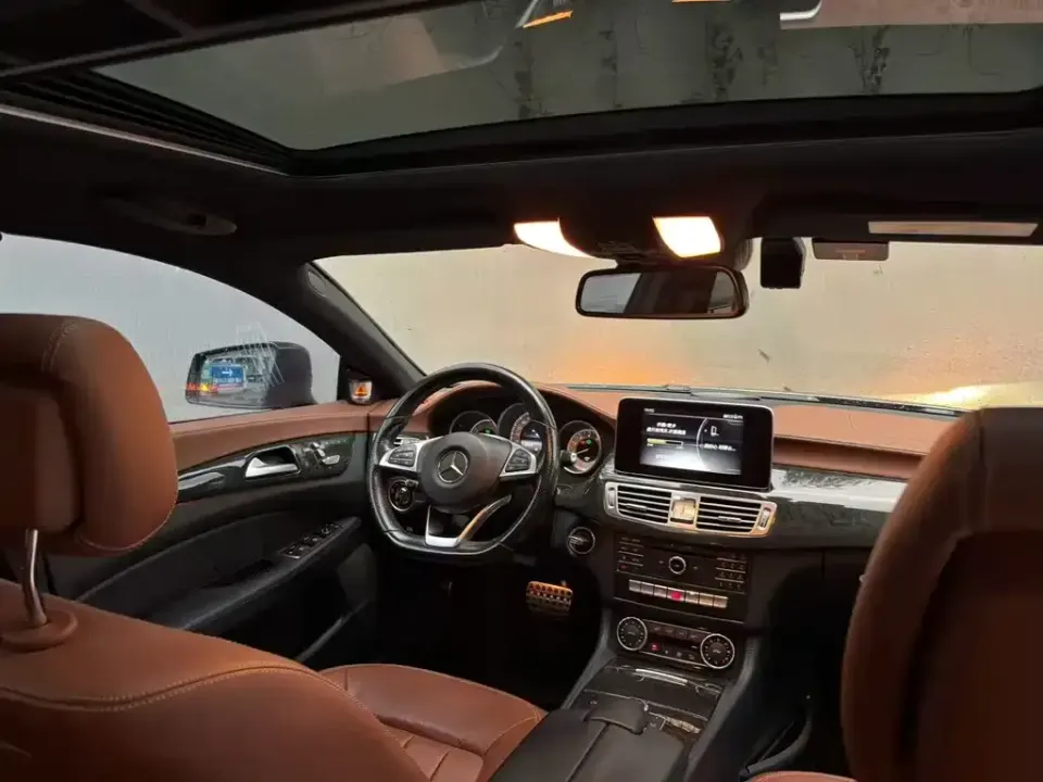 Mercedes-Benz CLS