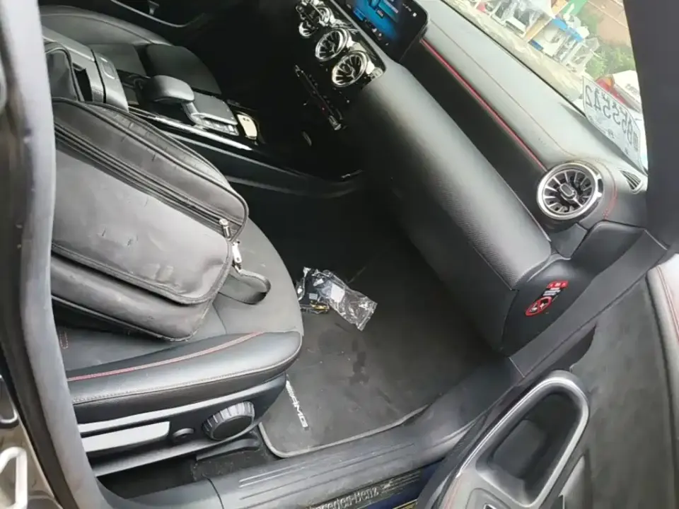Mercedes-Benz CLA (Import)