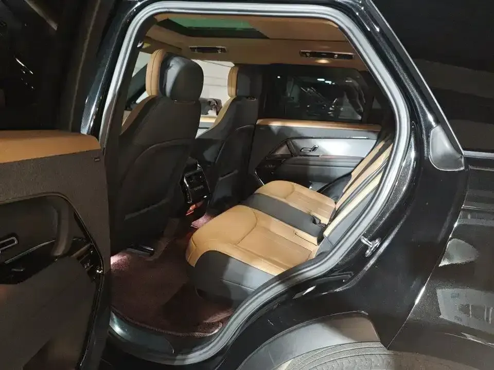 Land Rover Sport
