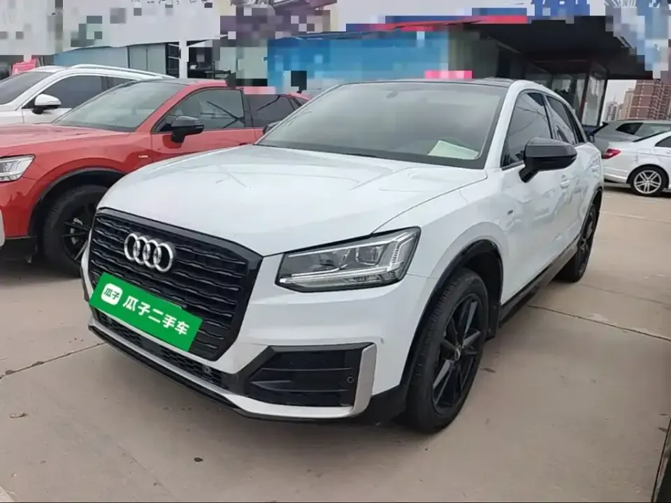 Audi Q2L