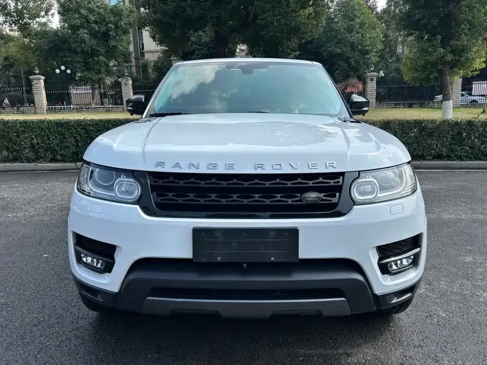 Land Rover Sport