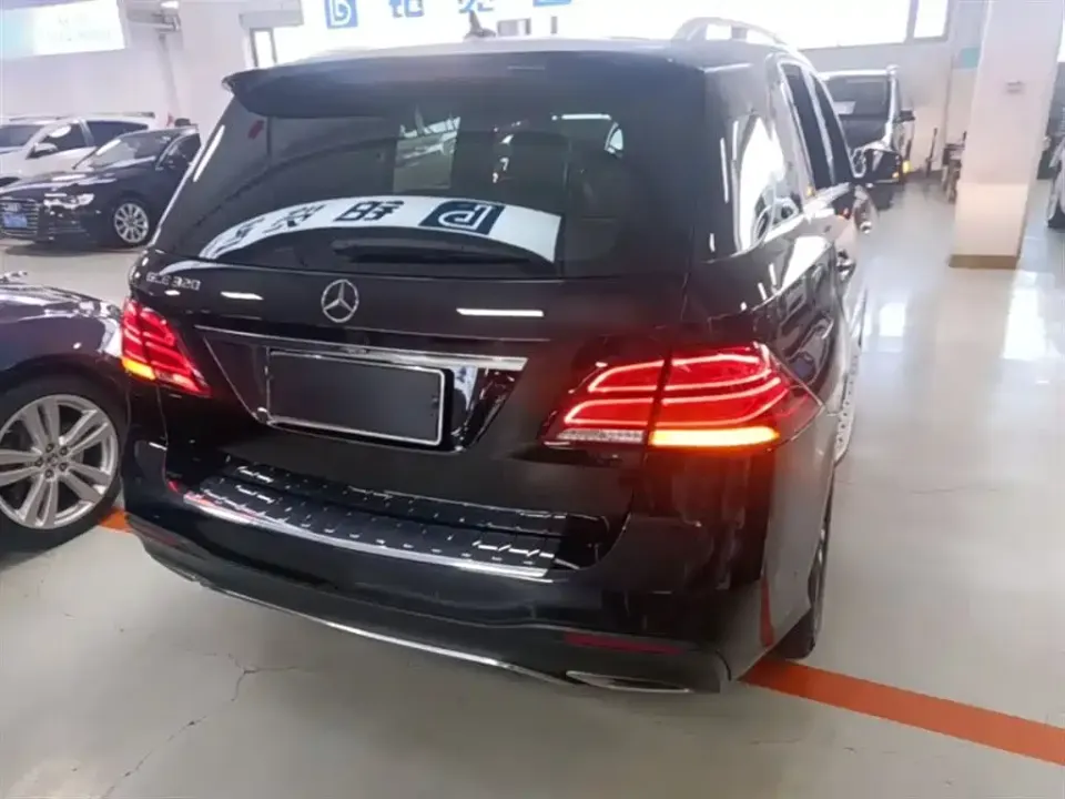 Mercedes-Benz GLE (Import)