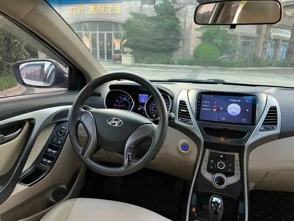 Hyundai Elantra Langdong
