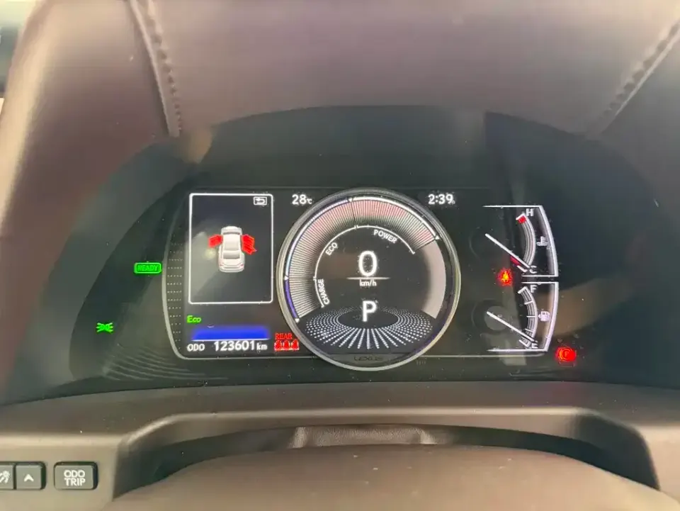 Lexus ES