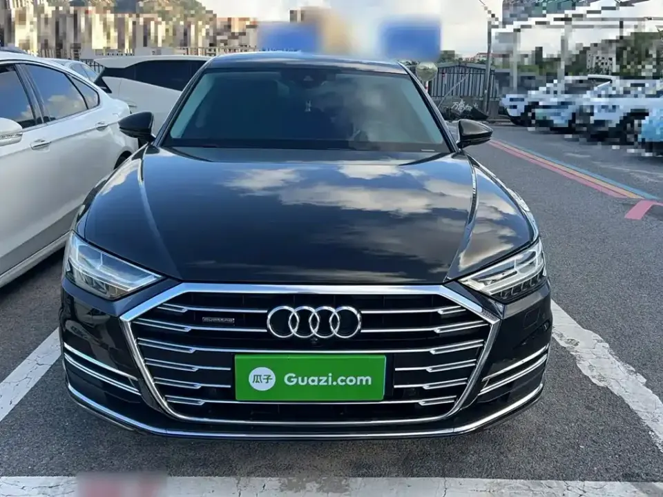 Audi A8