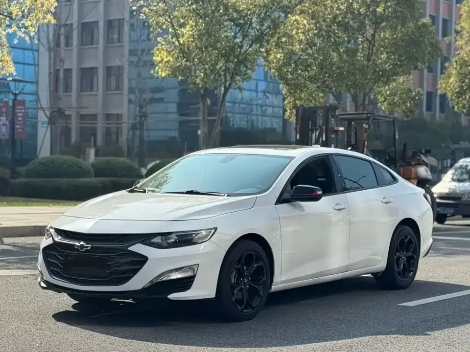 Chevrolet Malibu XL