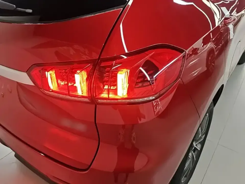 WEY Wey VV5