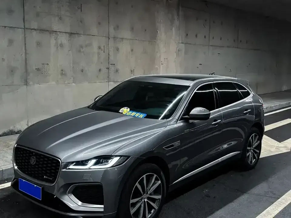 Jaguar F-Pace