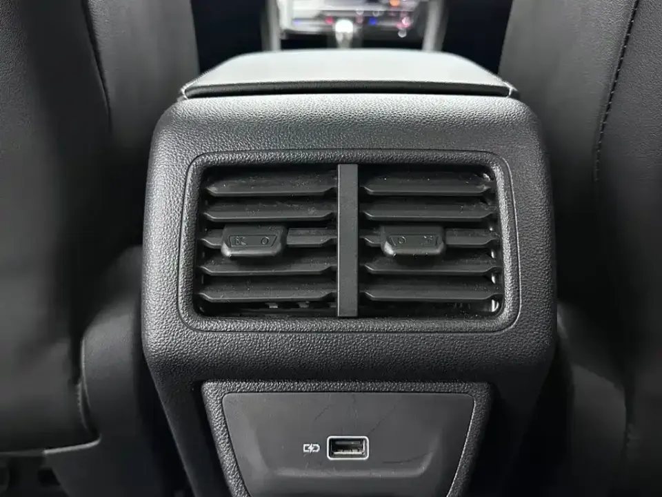 Jetta VS7