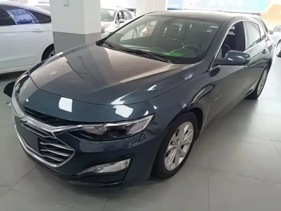 Chevrolet Malibu XL