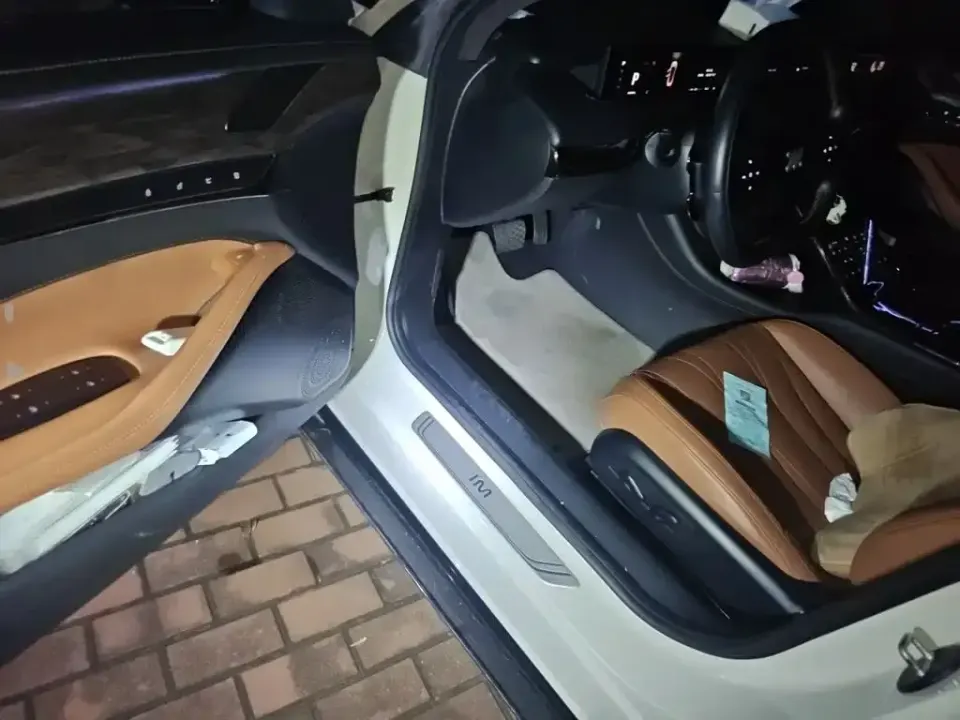 IM Motors IM L7