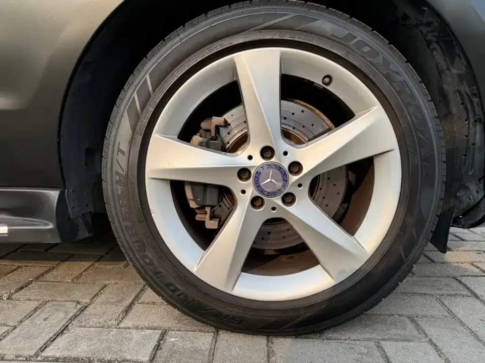 Mercedes-Benz M-Class
