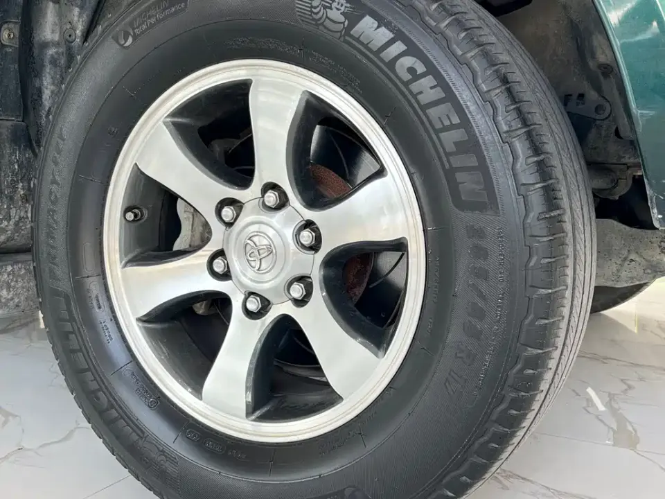 Toyota Prado (Import)