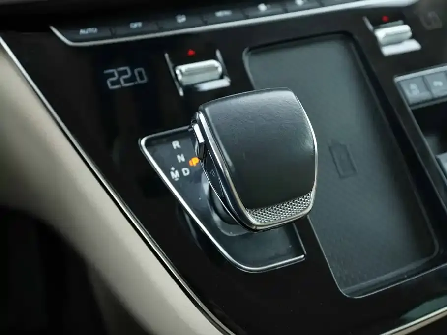 Bestune M9