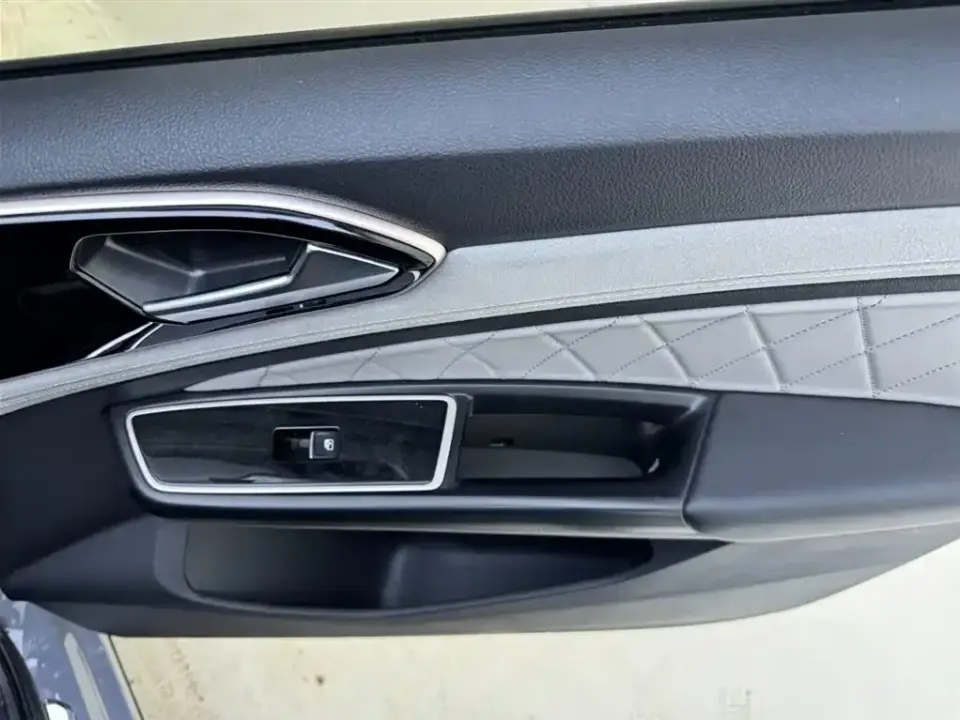 Jetta VS7