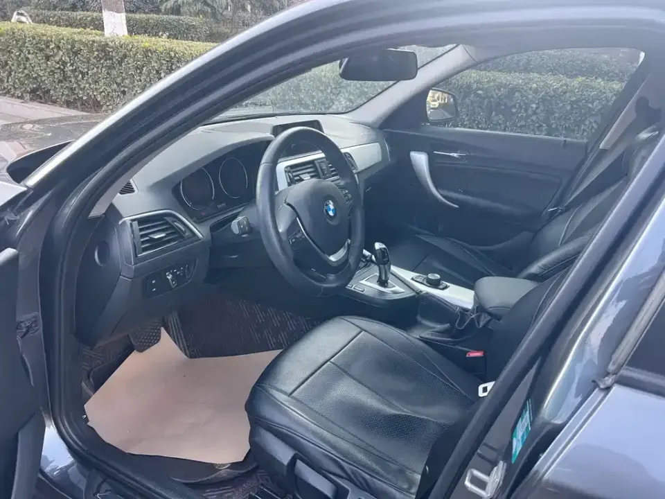 BMW 1 Series (Import)