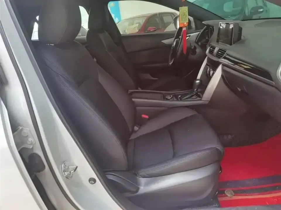 Mazda CX-4