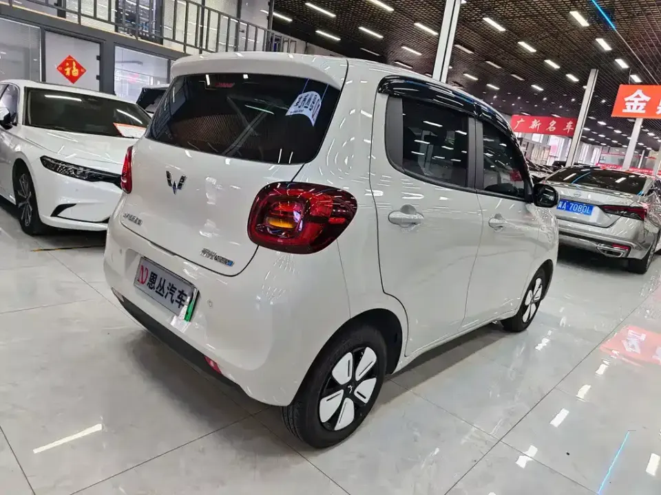 Wuling MINIEV