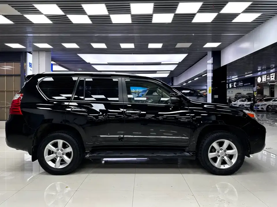 Lexus GX