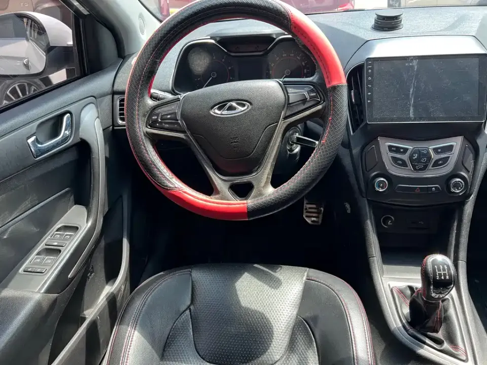 Chery Arrizo 5