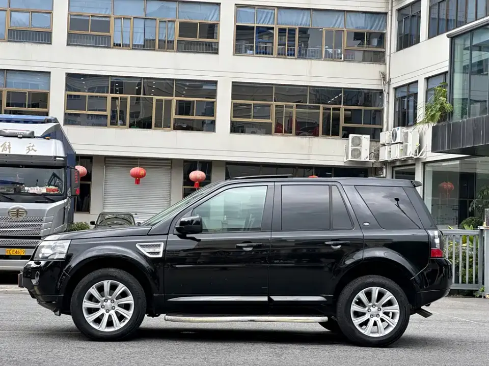 Land Rover Freelander 2