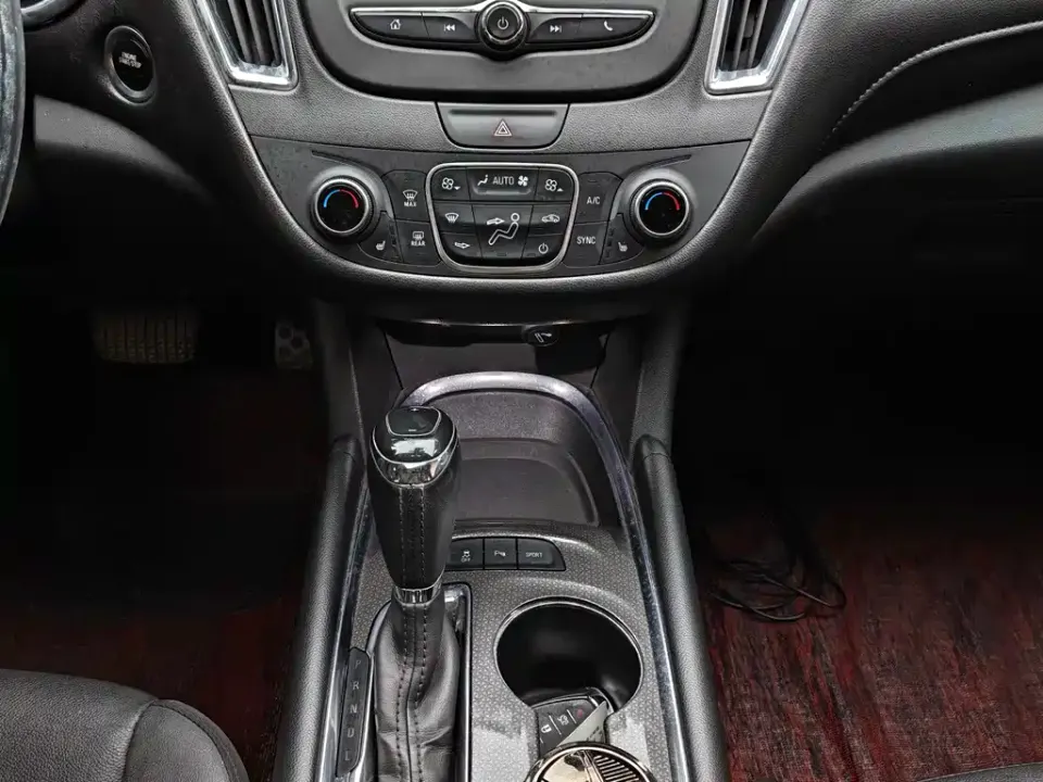 Chevrolet Malibu XL