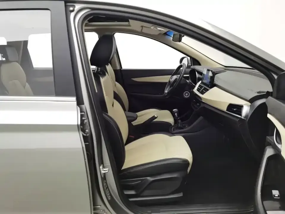 Baojun 360