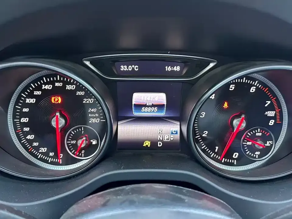 Mercedes-Benz CLA (Import)
