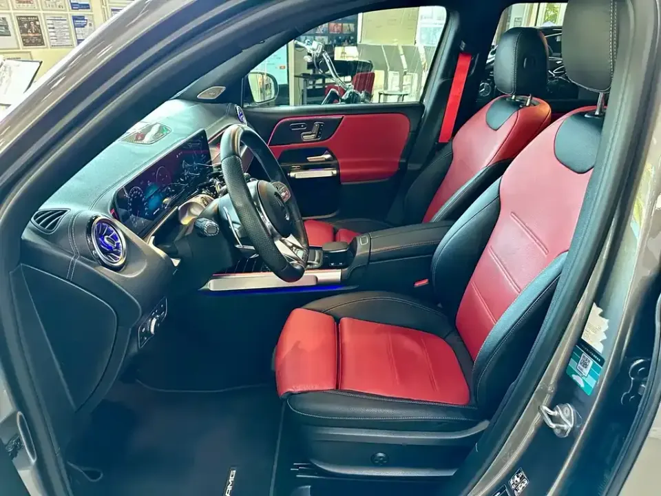 Mercedes-Benz GLB AMG