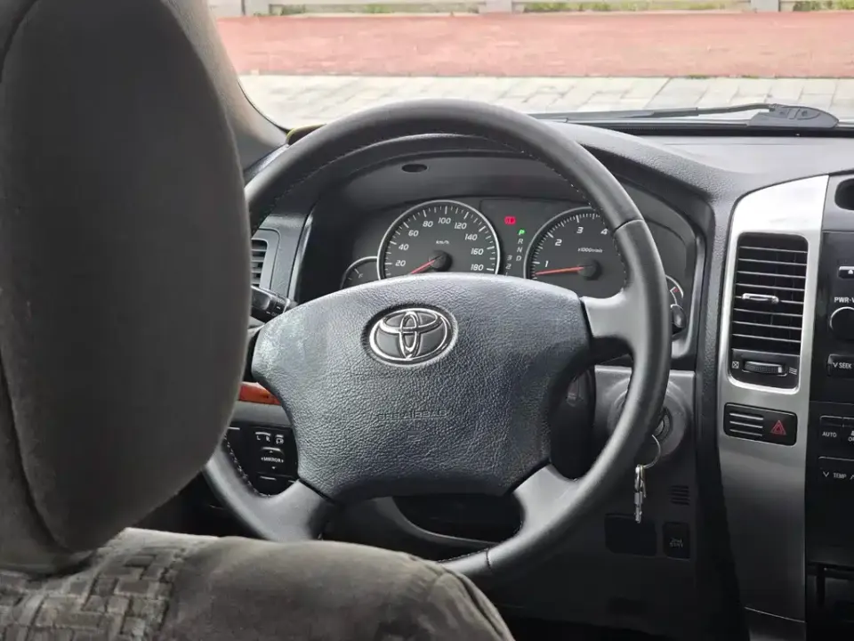 Toyota Prado (Import)