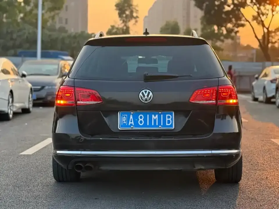 Volkswagen Magotan (Import)