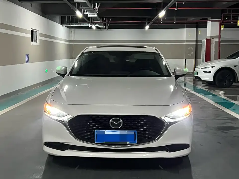 Mazda 3 Axela