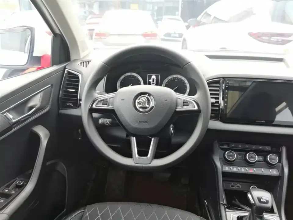 Skoda Karoq