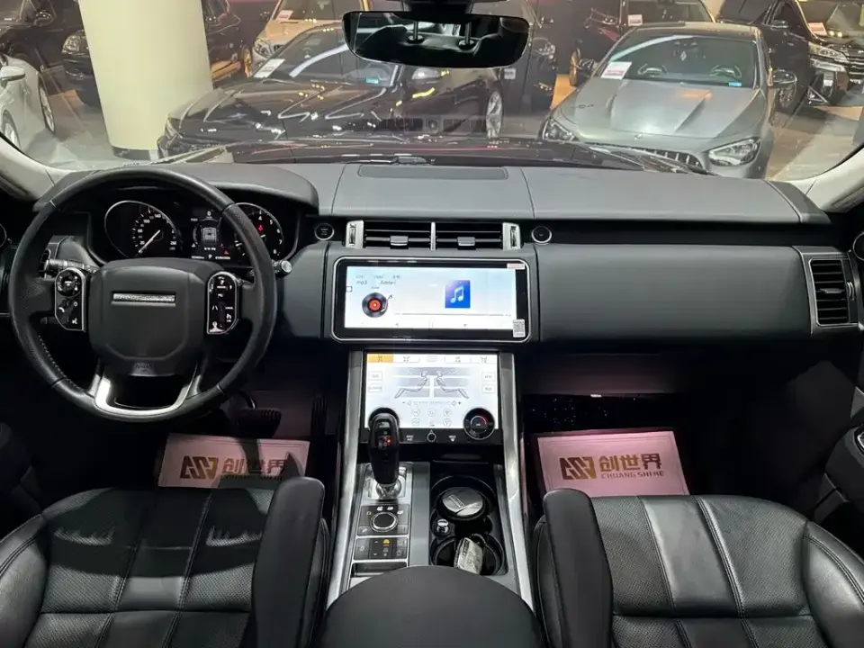 Land Rover Sport
