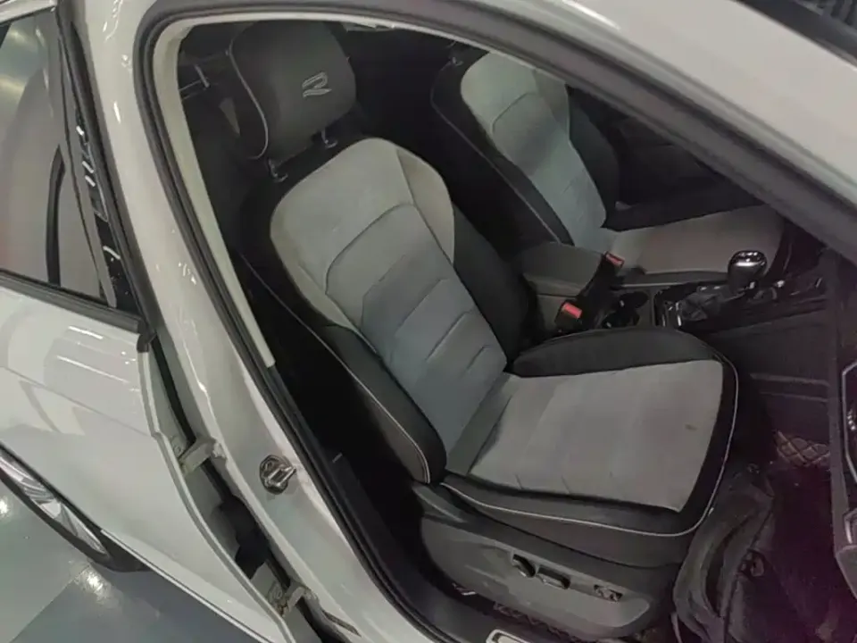 Volkswagen X