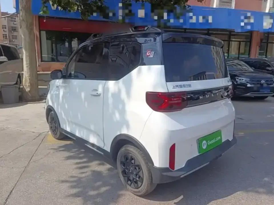 Wuling MINIEV