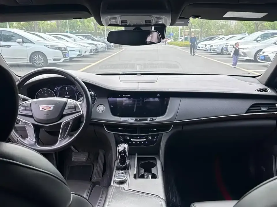 Cadillac CT6