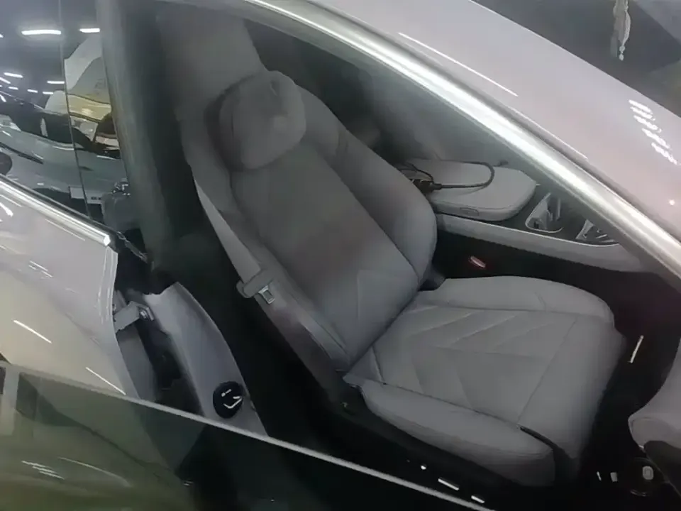 Nio ET5T