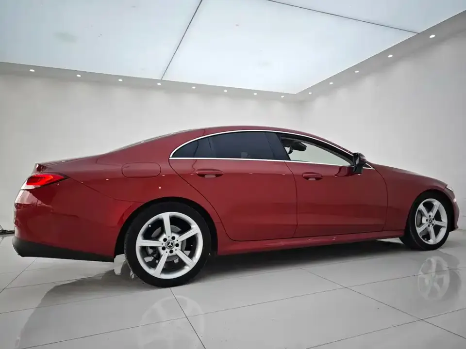 Mercedes-Benz CLS