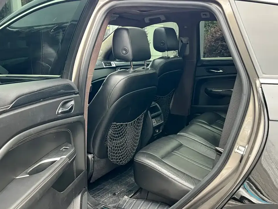 Cadillac SRX