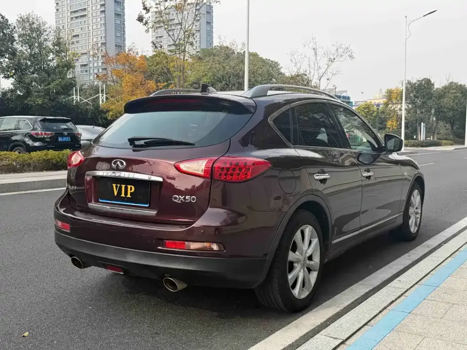 Infiniti QX50 (Import)