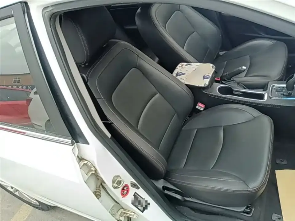 Geely Vision
