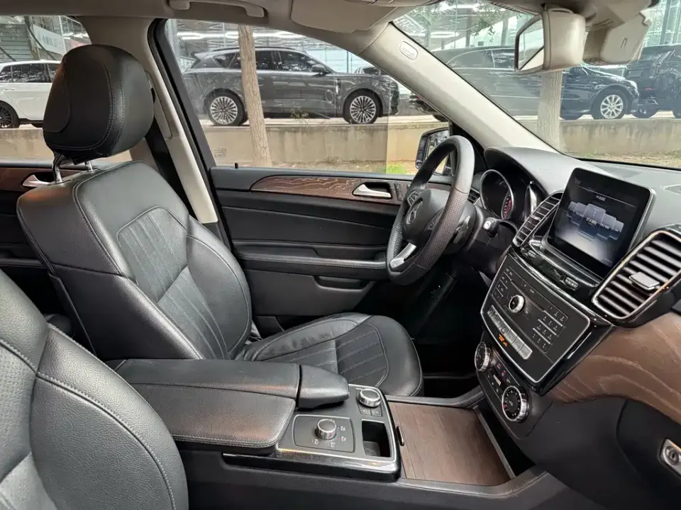 Mercedes-Benz GLE (Import)