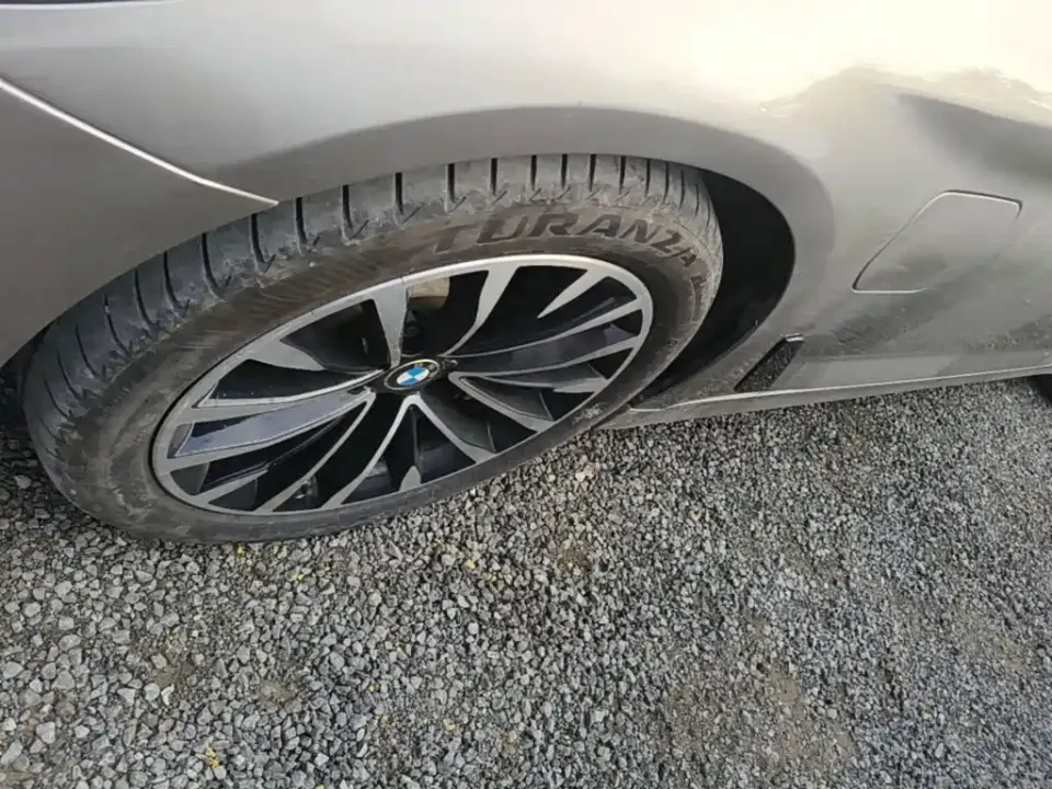 BMW 5 Series New Energy