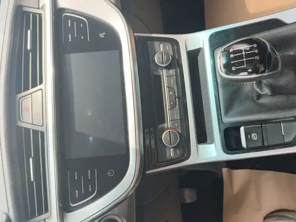 Geely Emgrand GS