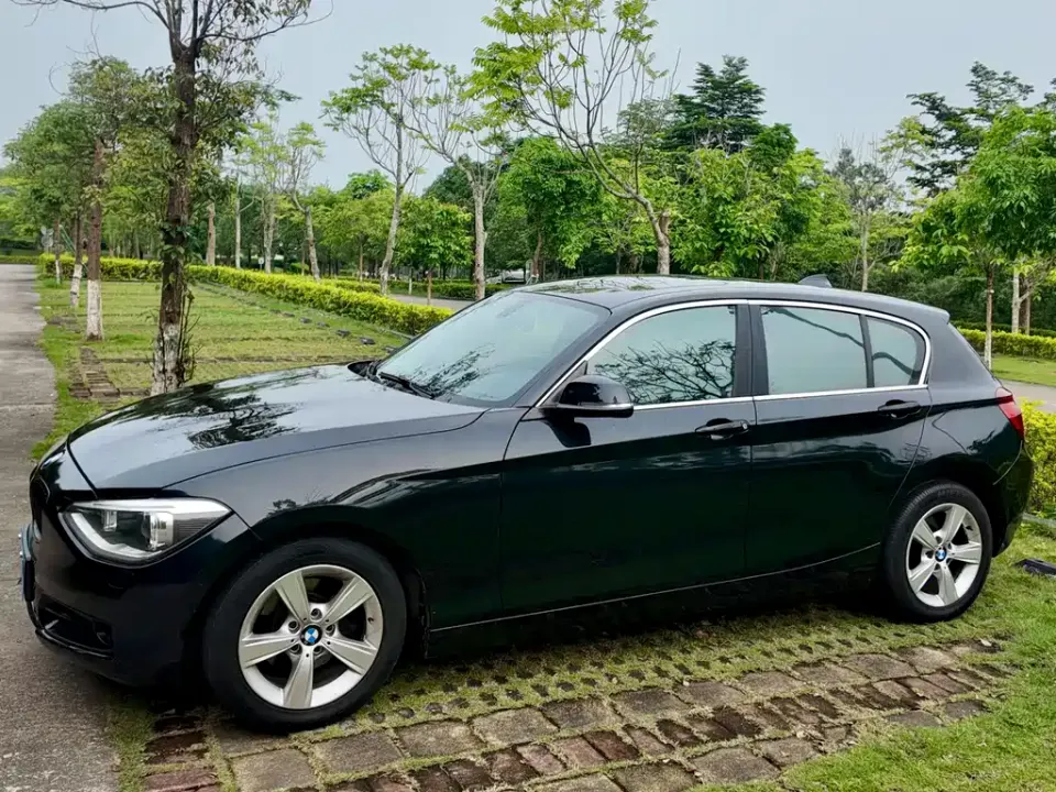 BMW 1 Series (Import)