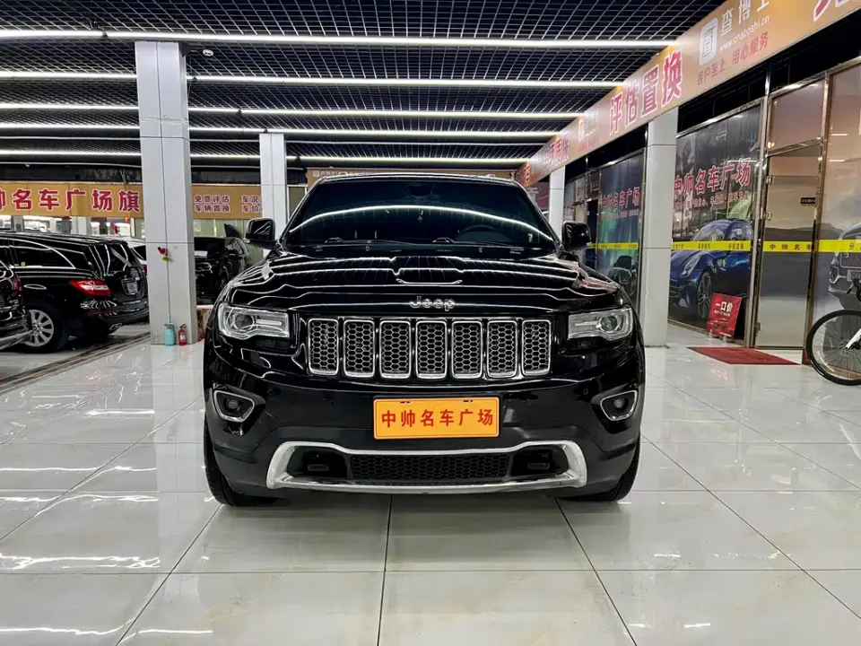 Jeep Grand Cherokee (Import)