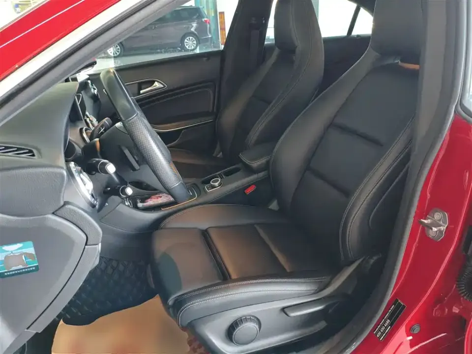 Mercedes-Benz CLA (Import)